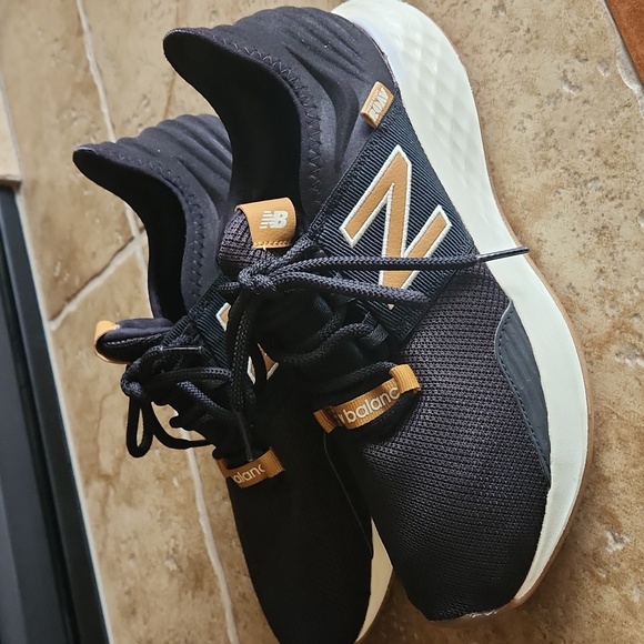New Balance Shoes - New Balance black and tan yennis shoe womans size 9